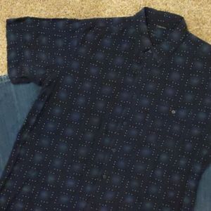 Deep Blue Collar Shirt with Short Sleeves . XL